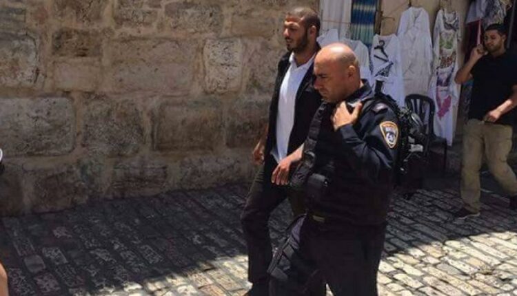 الاحتلال يُؤجل محاكمة حارس الأقصى فادي عليان