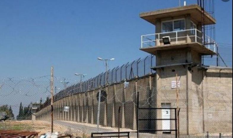 الأسير أمين زياد من البيرة يدخل عامه الـ21 في سجون الاحتلال