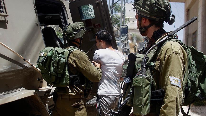 نابلس: الاحتلال يعتقل شابًا فلسطينيًا بزعم محاولته تنفيذ عملية دهس