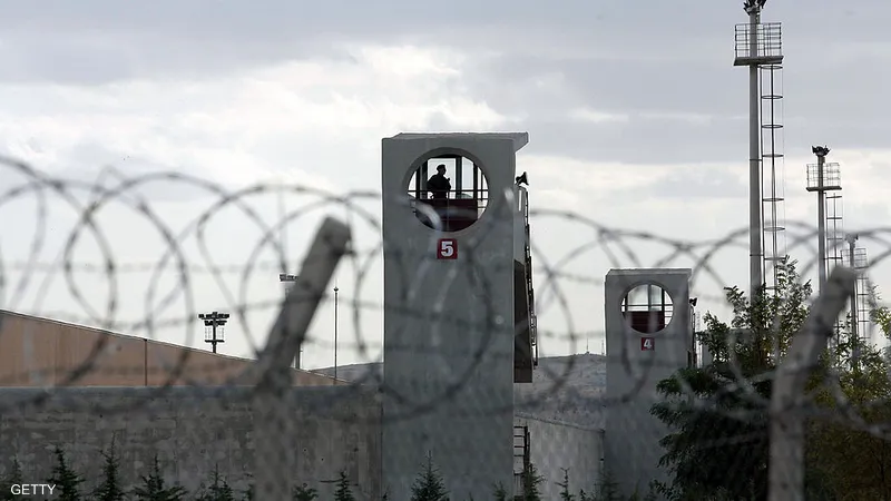 لاجئون فلسطينيون يناشدون للإفراج عنهم من السجون التركية