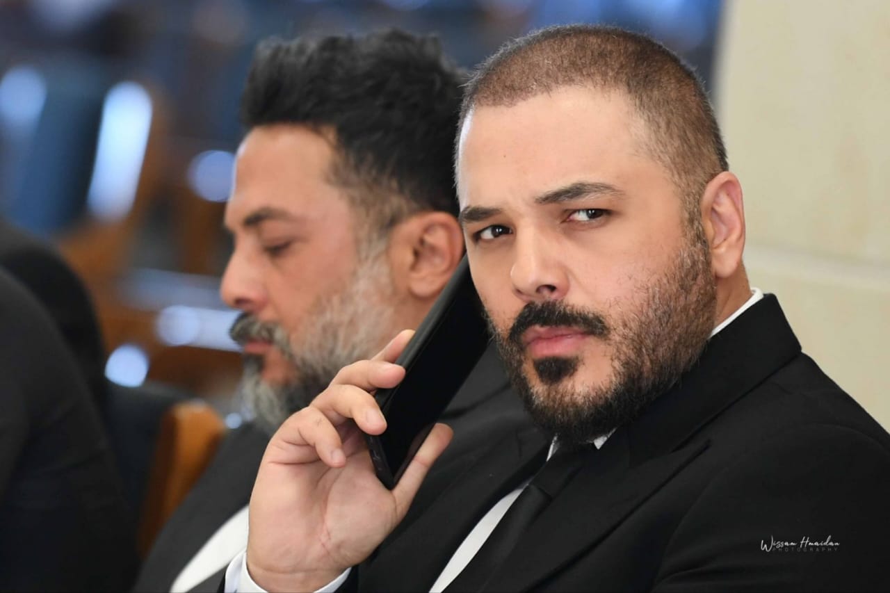 مؤثر: الفنان رامي عياش يُودع والده ويكشف عن وصيته الأخيرة