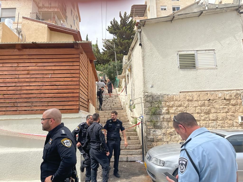 مقتل سيدة طعناً على يد زوجها في حيفا
