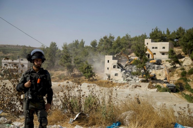 مواطن ينتزع قرارًا من محكمة إسرائيلية بوقف هدم منشأة جنوب بيت لحم