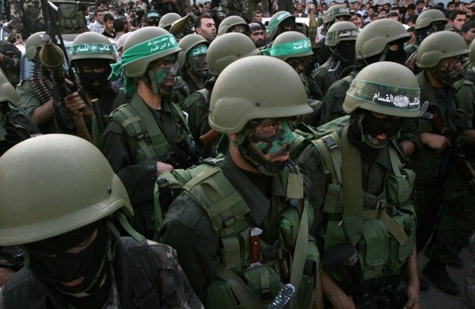 حماس تحذر الاحتلال من مغبة الاستمرار في جرائمها ضد شعبنا