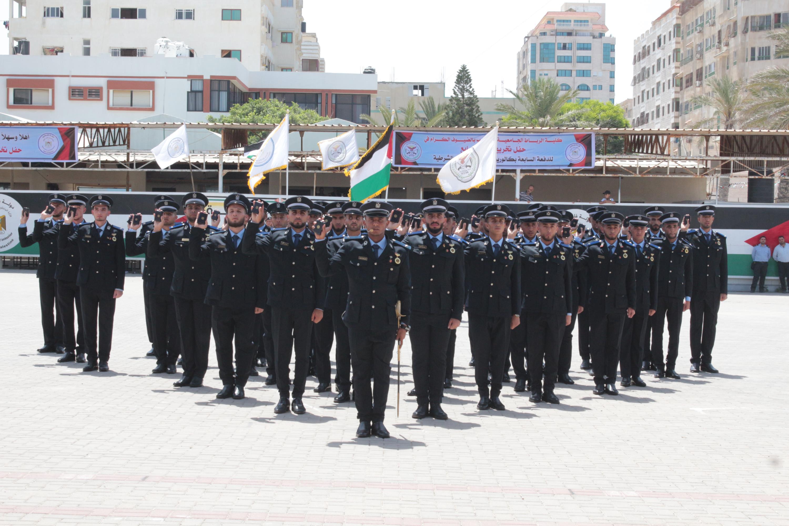 كلية الرباط الجامعية تُعلن فتح باب التسجيل للعام الدراسي الجديد 2022