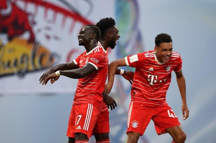 بايرن ميونيخ يحرز لقب كأس السوبر الألمانية وماني يتألق