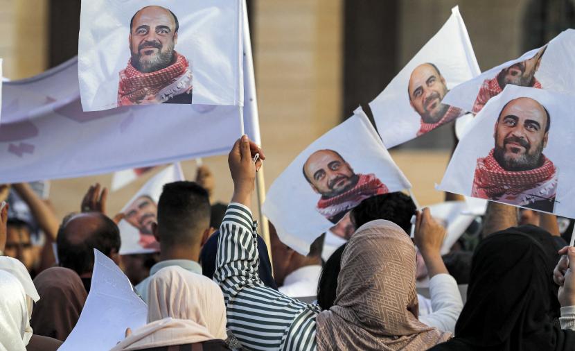مسيرات شعبية تجوب رام الله تنديدًا بسياسة الاعتقال السياسي