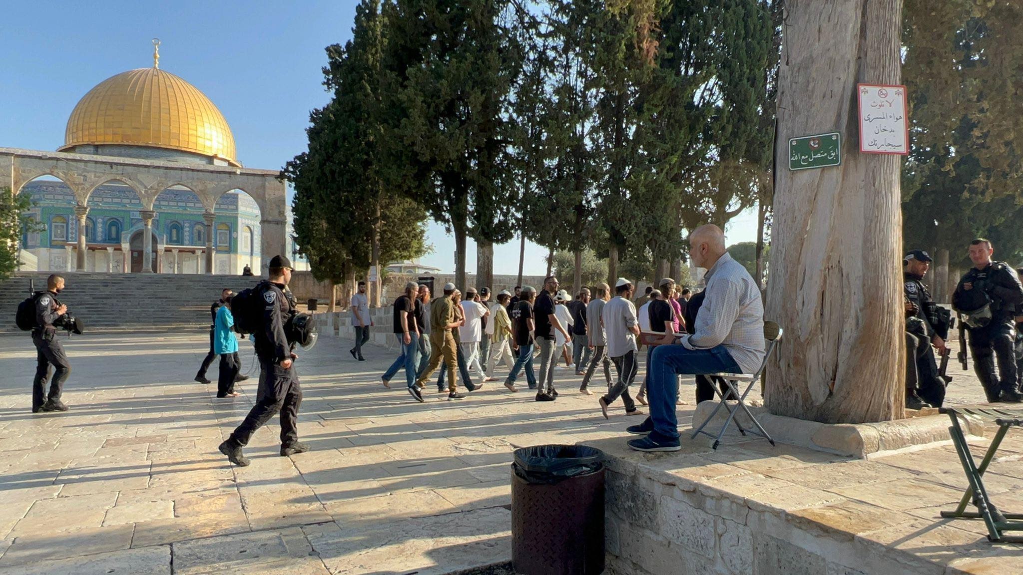 أكثر من 2201 مستوطن اقتحموا المسجد الأقصى منذ الصباح