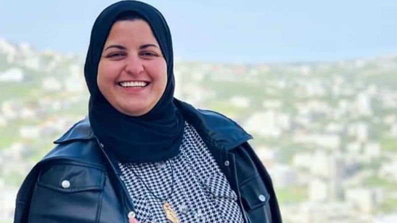 سلطات الاحتلال تُمدد اعتقال طالبة جامعية من جنين