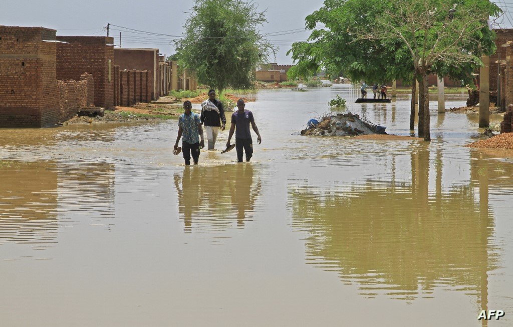 ارتفاع حصيلة ضحايا فيضانات السودان وسط تحذيرات من اتساع نطاق المناطق المنكوبة