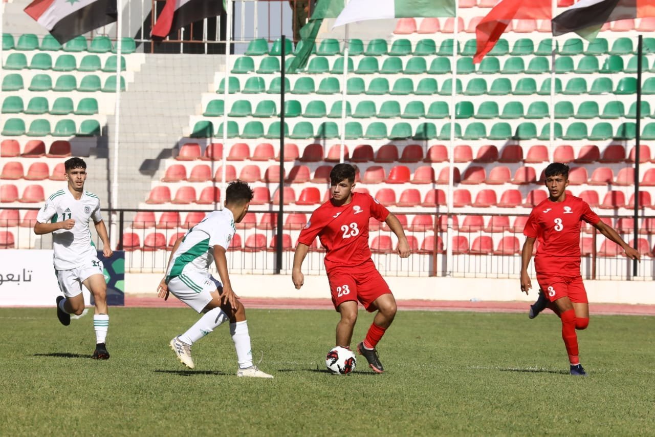 كأس العرب للناشئين.. المنتخب الوطني الفلسطيني يخسر أمام الجزائر