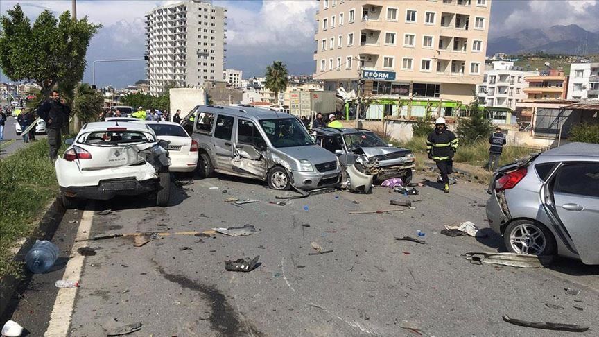 حادث سير مروري مروع جنوب تركيا يُسفر عن وفاة 16 شخصاً