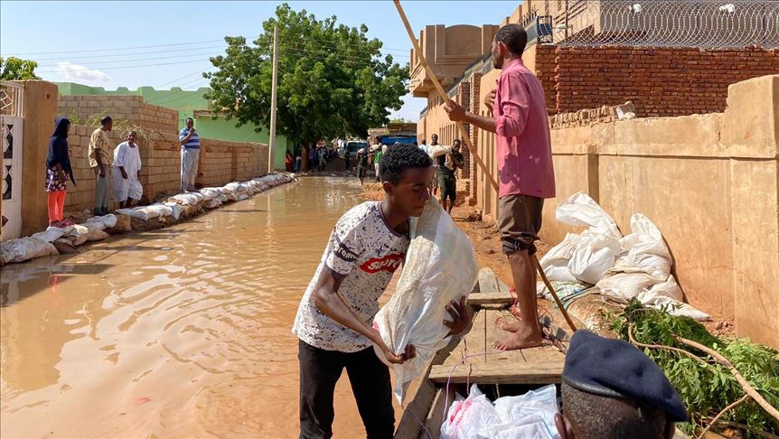 وسط نداءات الاستغاثة.. السيول والفيضانات في السودان تقتل 66 شخصاً