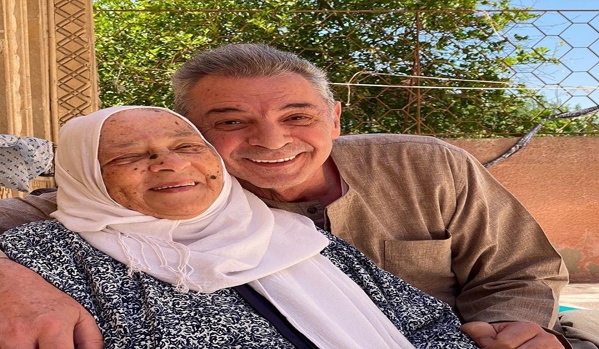 وفاة والدة الفنان المصري محمود حميدة