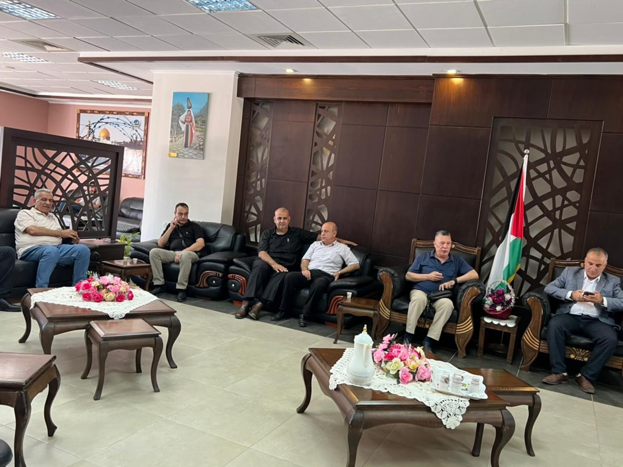 وفد من حركة فتح يُغادر قطاع غزة متوجهًا إلى بيروت