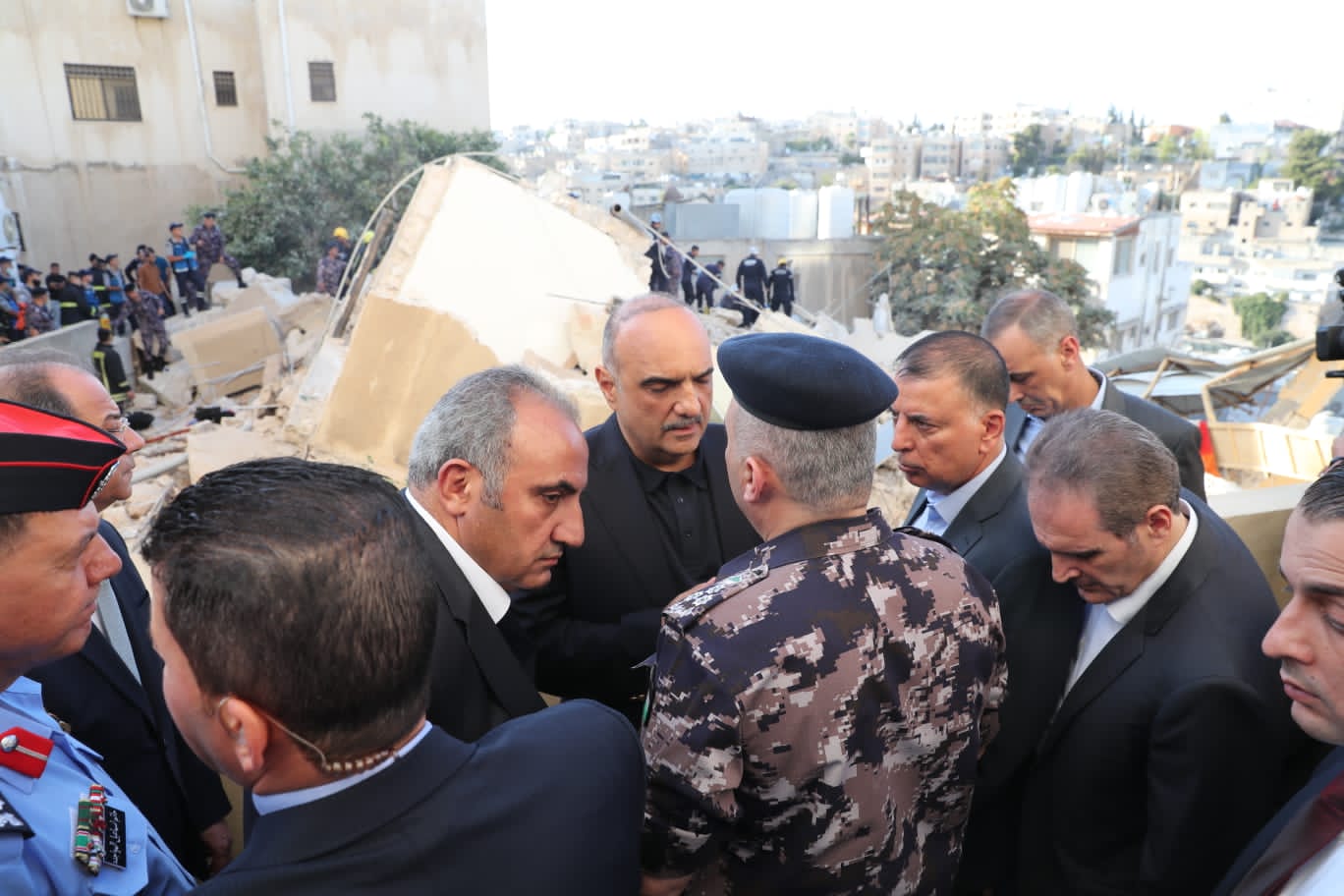 الأردن: خمس وفيات وسبعة مصابين في انهيار مبنى بمنطقة اللويبدة