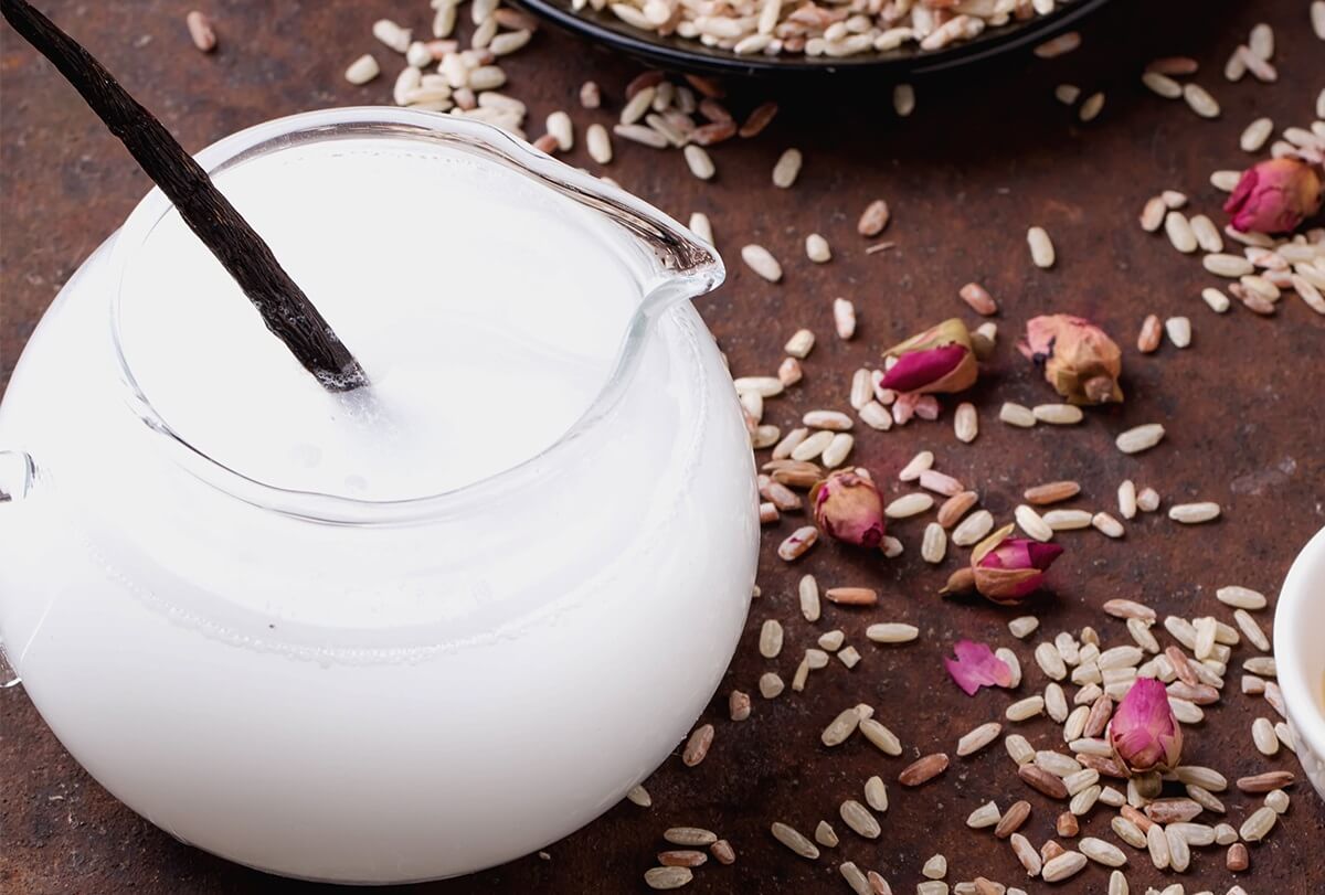 ماء الأرز.. جرعة سحرية تحافظ على البشرة نضرة وصحية