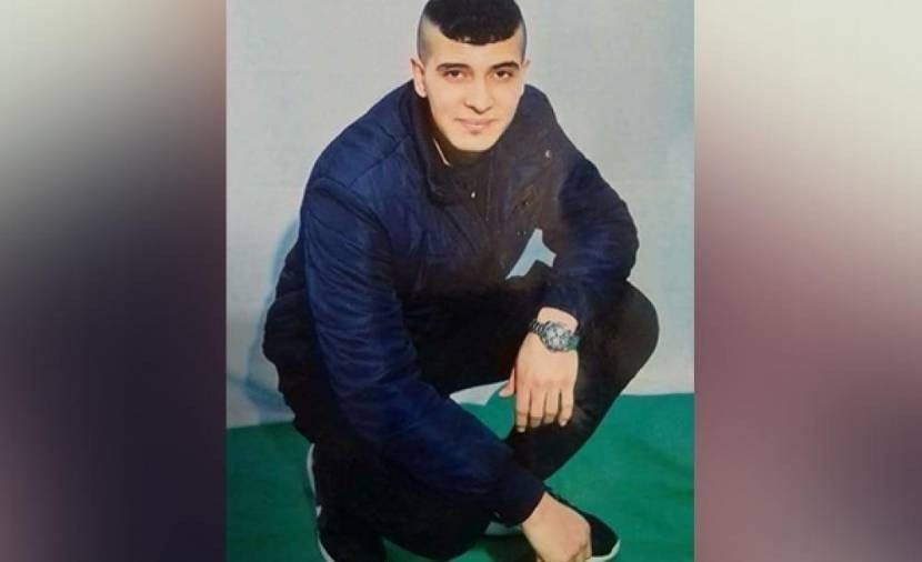 الأسير أحمد عبيدة من مخيم الجلزون يواصل إضرابه عن الطعام