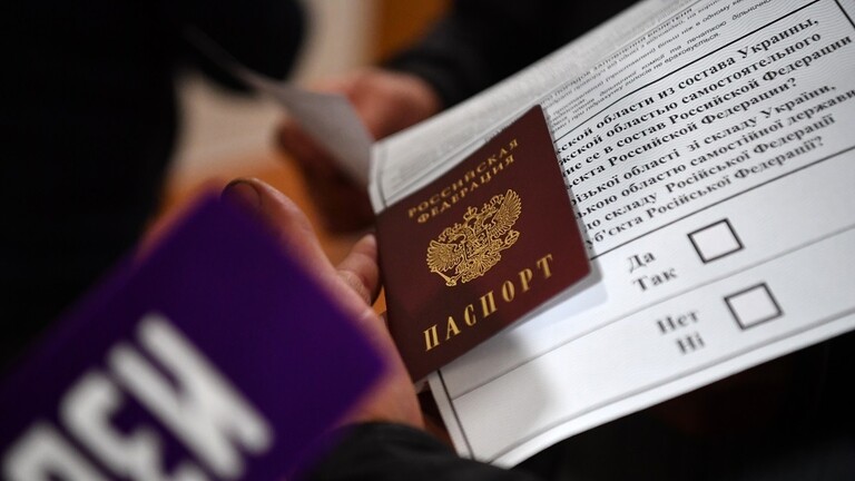 جمهورية القرم: الاستفتاءات تضع البداية لعملية كبيرة لتشكيل حدود روسيا