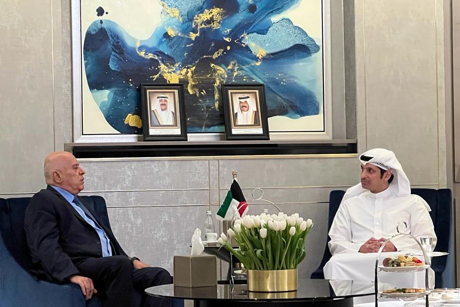 الرجوب يبحث الواقع الرياضي مع وزير كويتي