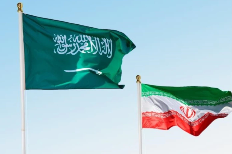 صحيفة أمريكية: اتفاق السعودية وإيران تضمن وقف تهريب الأسلحة إلى اليمن
