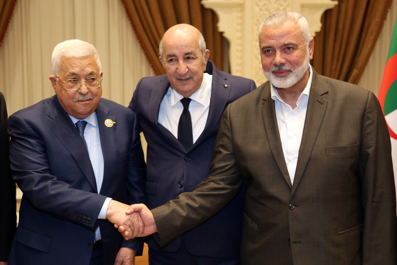 مقبول لمصدر: فرص الجزائر لتحقيق المصالحة الفلسطينية أعلى من غيرها