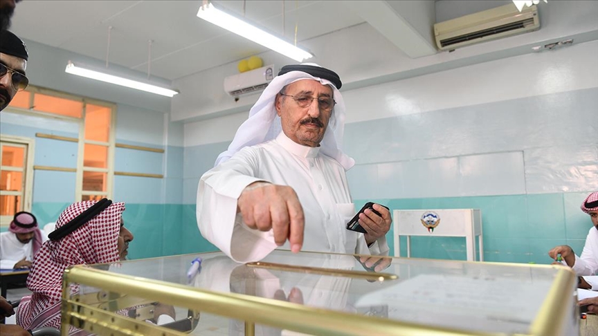انتخابات الكويت: المعارضة تستحوذ على الأغلبية والمرأة تستعيد حضورها