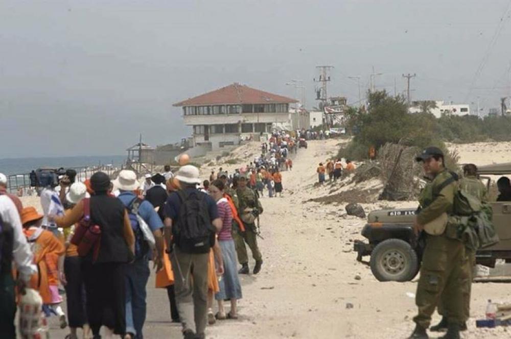 17 عاماً على الانسحاب الإسرائيلي الكامل من قطاع غزة