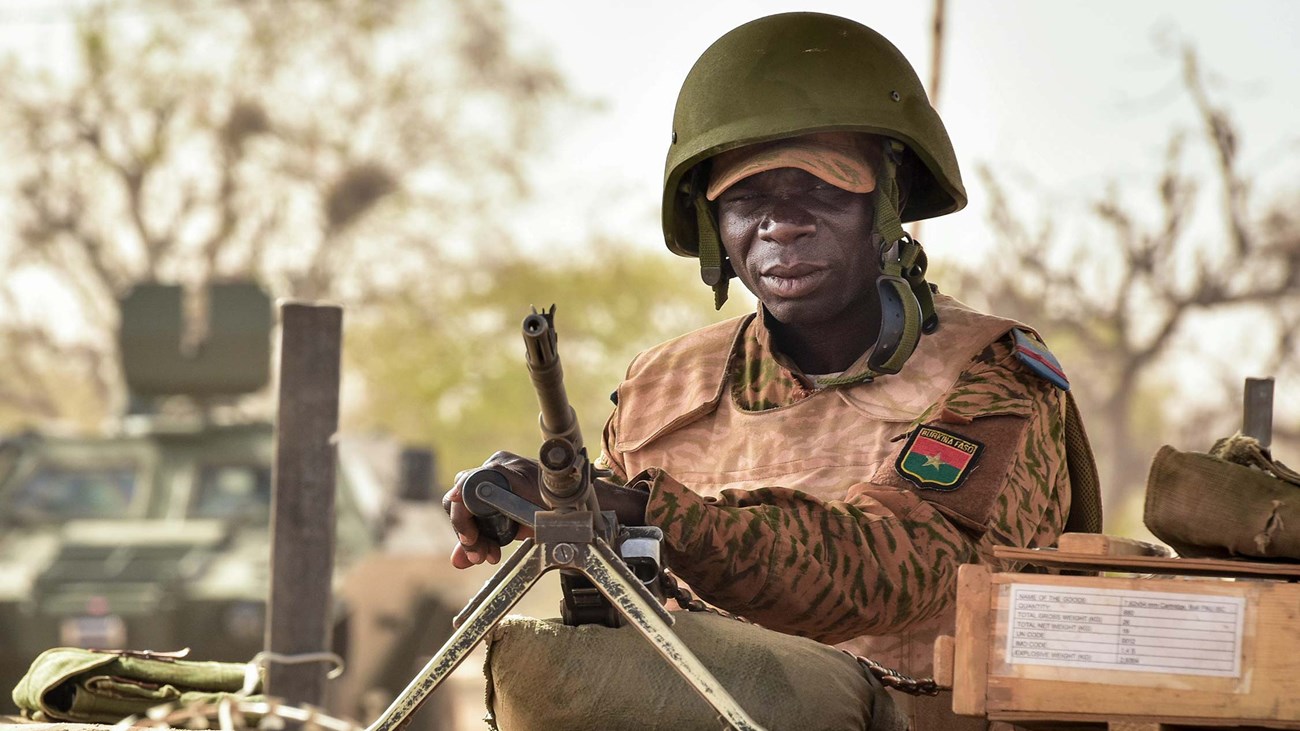 تزامناً مع نشر قوات كبيرة.. إطلاق نار كثيف في عاصمة بوركينا فاسو