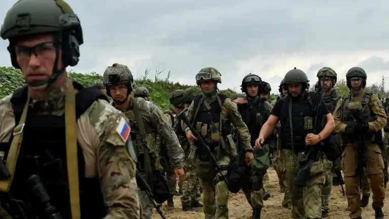 وصول الدفعات الأولى من التعبئة الروسية للقواعد العسكرية