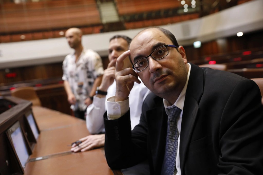 حزب إسرائيلي يطالب بشطب النائب سامي أبو شحادة من المرشحين للانتخابات