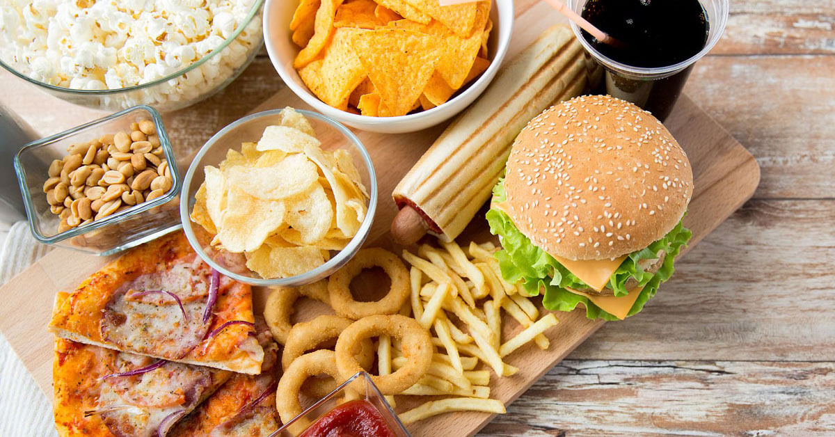 6 أطعمة لا تتناولها على العشاء