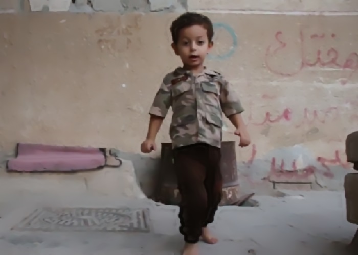عائلة طفل فلسطيني في سوريا تطلق نداء مناشدة لعلاجه
