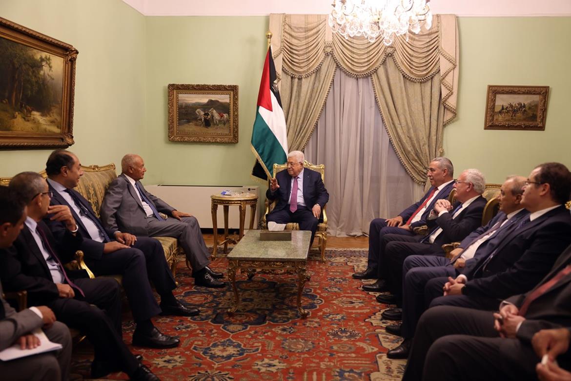 لقاء بين الرئيس عباس وأبو الغيط حول آخر تطورات القضية الفلسطينية