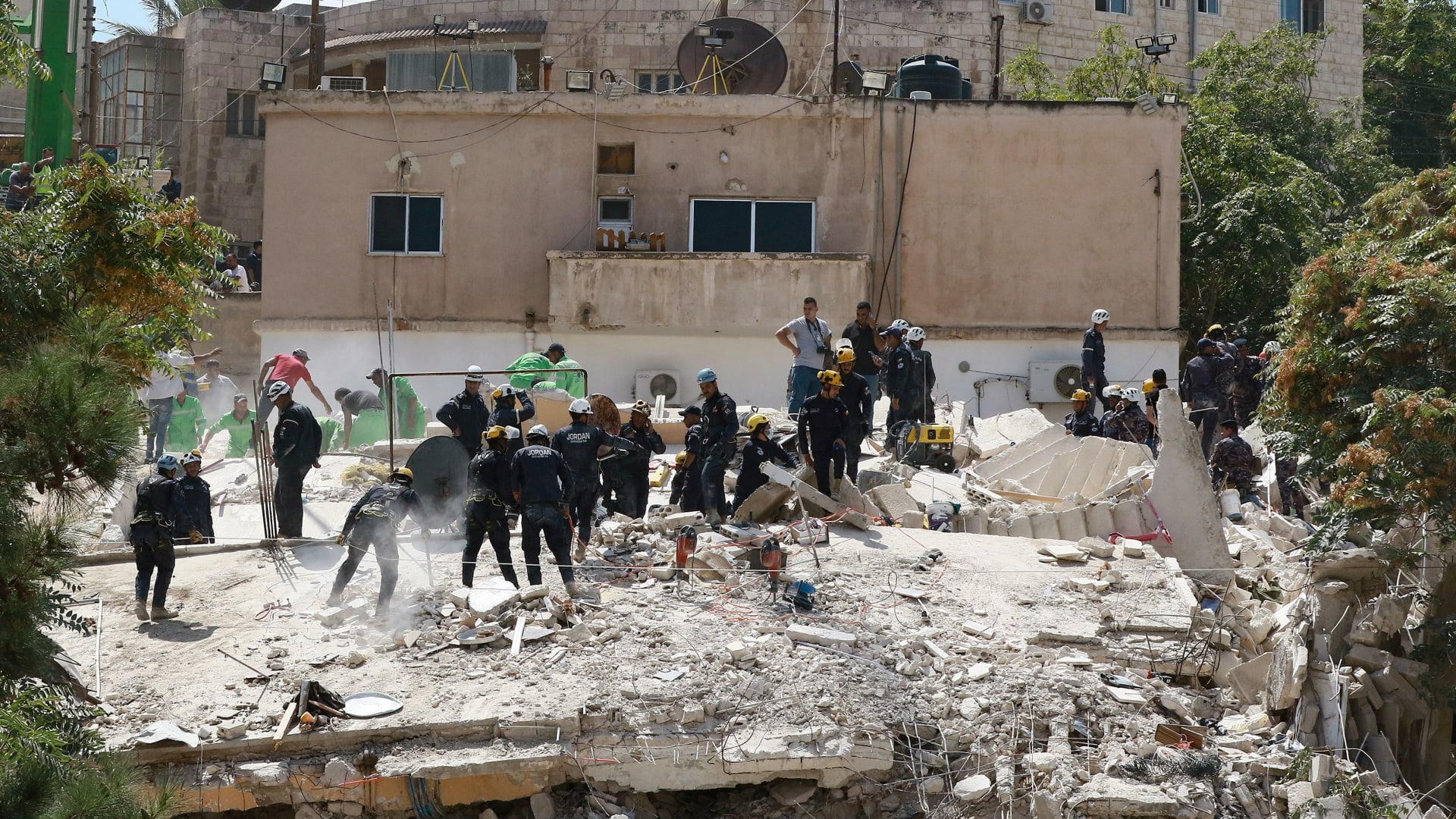 الأردن.. تعميم حكومي للبلديات لتفادي انهيارات أبنية قديمة