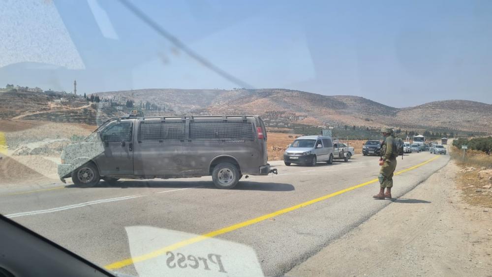 الفصائل تشيد بعملية إطلاق النار صوب حافلة إسرائيلية في غور الأردن