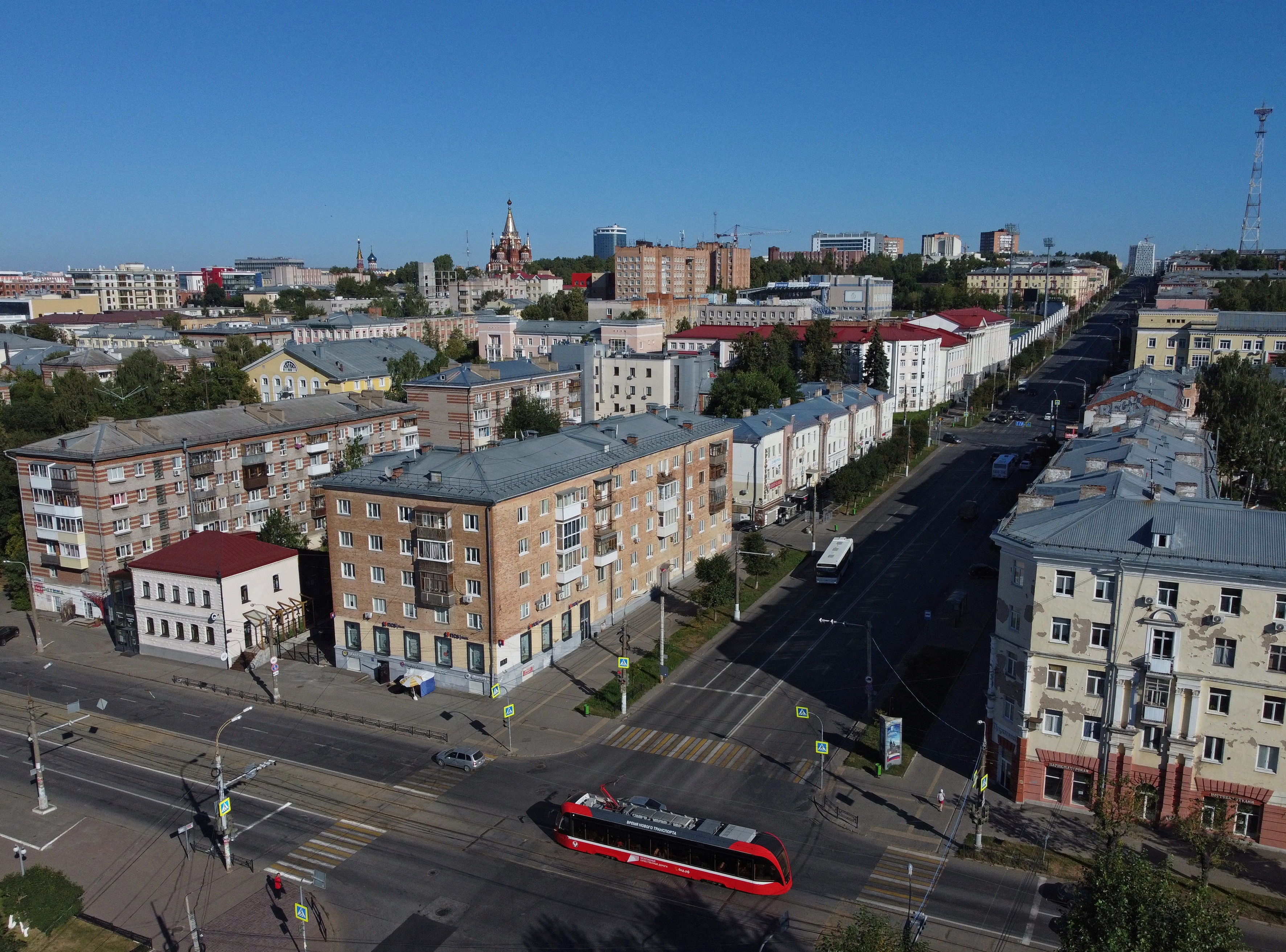 قتلى وجرحى في حادث إطلاق نار في مدرسة بمدينة إيجيفسك الروسية