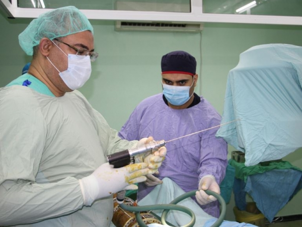 بعد إجراء عشرات العمليات..  الوفد الطبي المصري يختتم زيارته لغزة