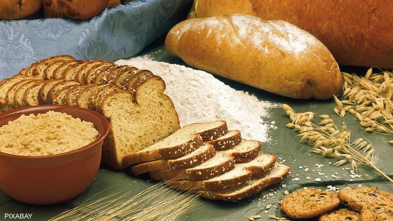 دراسة طبية: تناول الخبز والأرز الأبيض قد يُصيبك بمرضٍ خطير