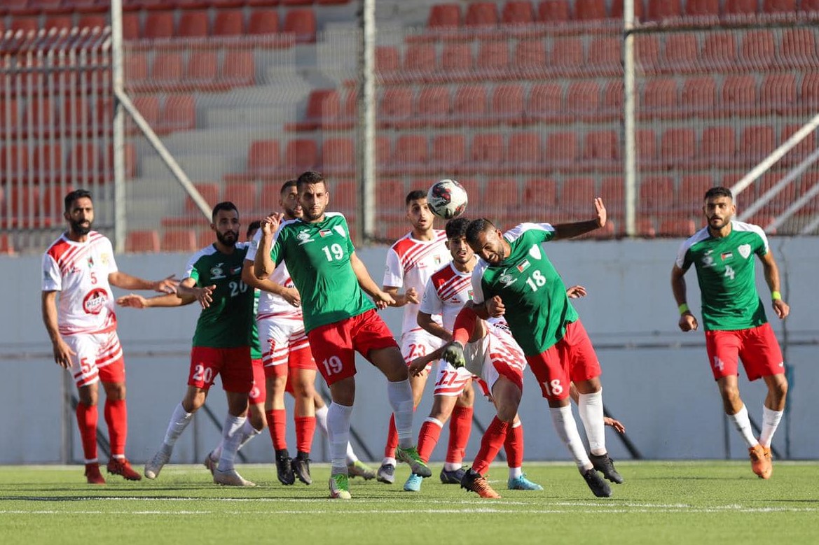 فريق البيرة يفوز على جاره الأمعري بهدف نظيف