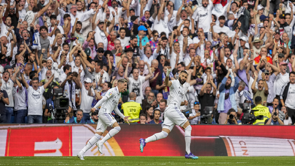 ريال مدريد يسحق برشلونة بثلاثة أهداف مقابل هدف