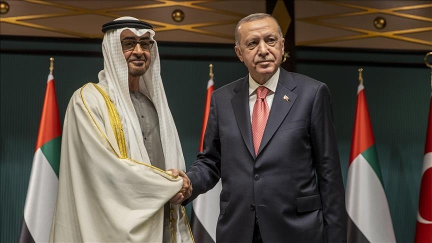 رئيس الإمارات يُعزي أردوغان في ضحايا انفجار المنجم