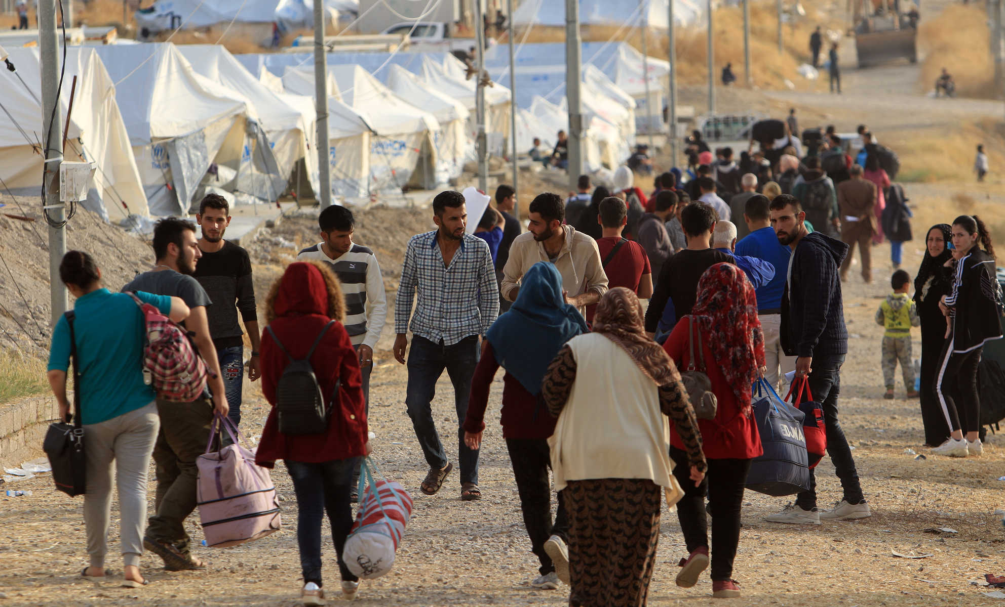 معاناة متواصلة للاجئين الفلسطينيين في مخيم دير البلوط