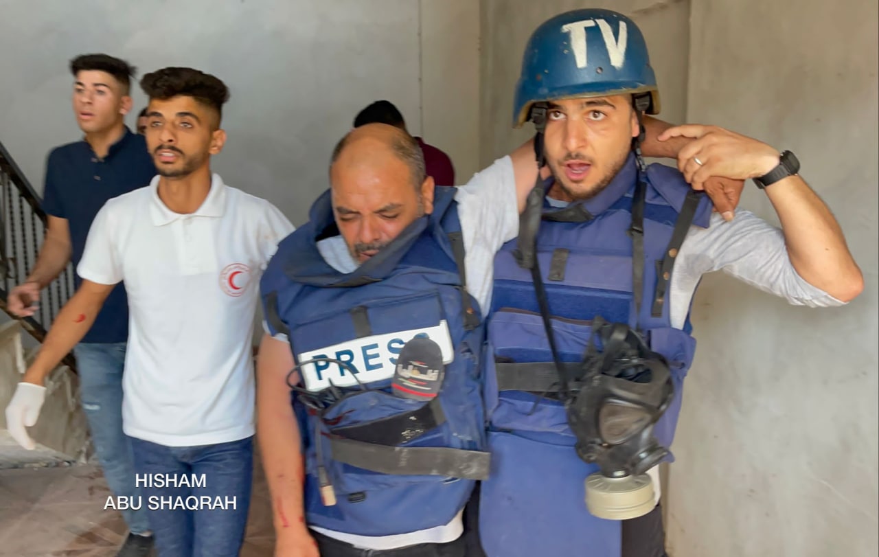 تجدد الاشتباكات المسلحة وإصابة عدد من الصحفيين في نابلس