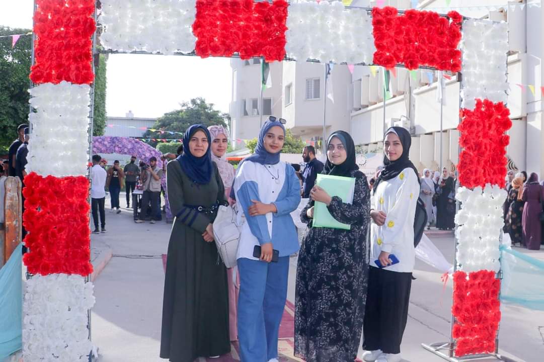 تخطّين عقبة الإعاقة.. طالبات من الصم يفتحن أبواب الدمج التعليمي بغزة