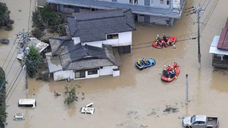 فيضانات فنزويلا.. وفاة 39 شخصًا وأكثر من 50 آخرين مفقودين