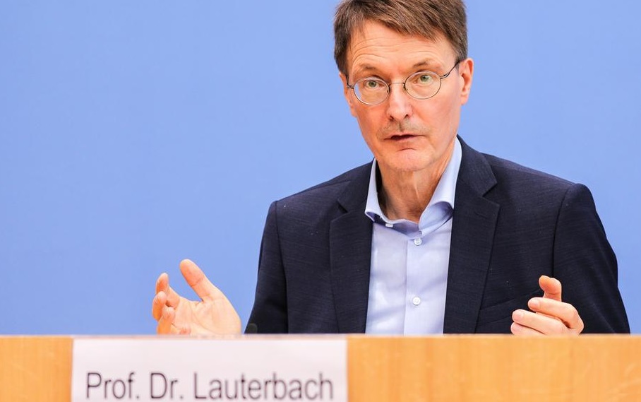 محكمة ألمانية: ضابط سري أفشل مخطط اختطاف وزير الصحة