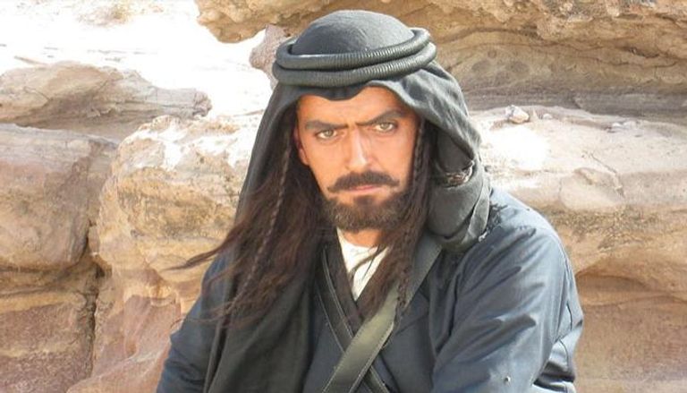 بعد الاعتداء عليه في مصر.. وفاة الممثل الأردني أشرف طلفاح والشرطة تُحقق