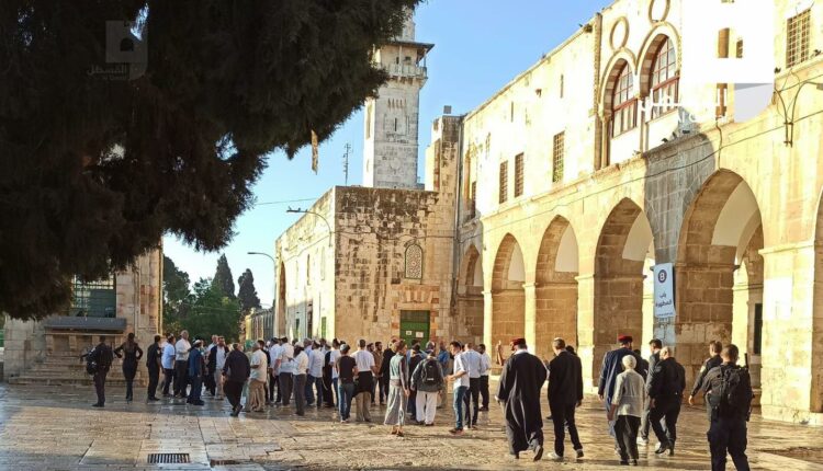 حماس تُحذّر من نوايا فرض التقسيم المكاني في المسجد الأقصى