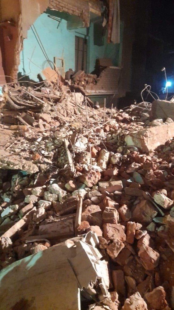 مصر: 3 ضحايا في انهيار مبنى بمحافظة الجيزة والبحث جار عن أحياء